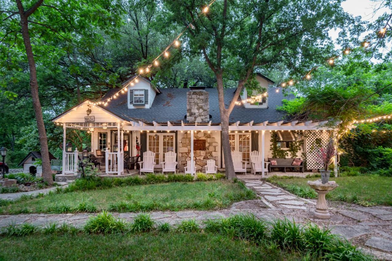 Country Woods Inn Glen Rose Exterior foto