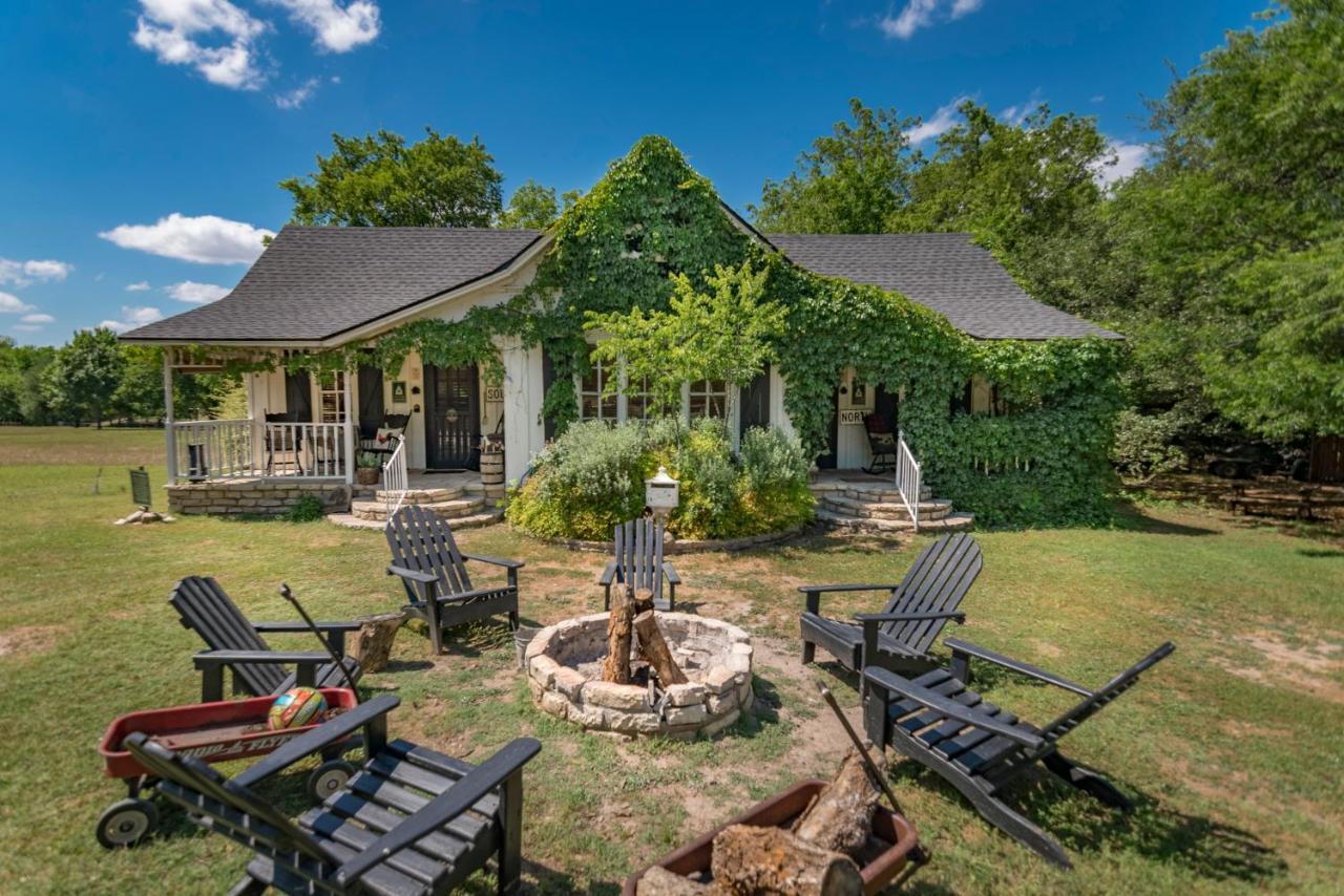 Country Woods Inn Glen Rose Exterior foto