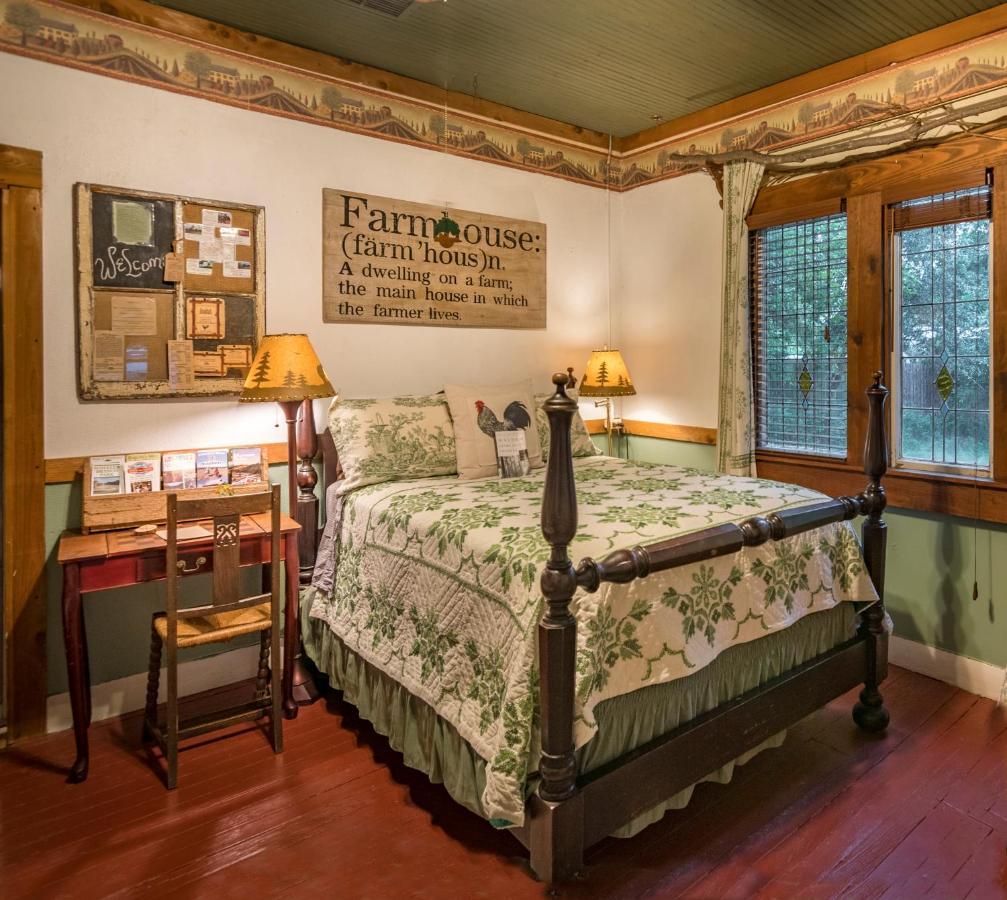 Country Woods Inn Glen Rose Exterior foto