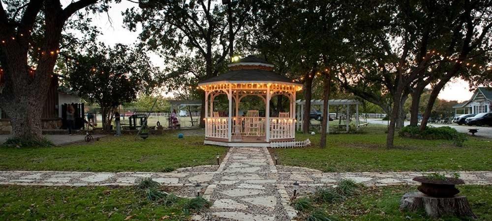 Country Woods Inn Glen Rose Exterior foto